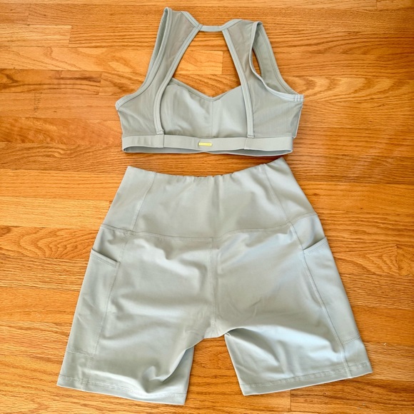 Workout Set - Cleo Harper Aqua Gray Blake Bralet and Spin Short Set - Size Large - Picture 3 of 9